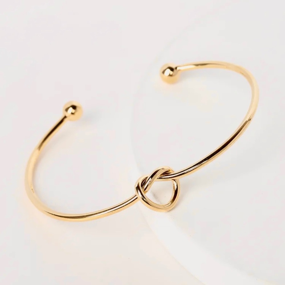 🍒3/$30 New Lulus Open Knot Bracelet - Picture 2 of 7